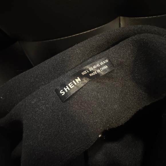 Trench coat - Picture 3 of 3